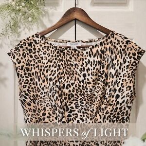 🌿 Size M Nine West Leopard Print Top | Soft Stretch Chic 🌿
